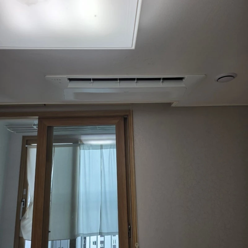 살고 있는 집도 가능할까? 천안 신부동 디이스트 시스템에어컨 거주중 시공 후기 · 시공 사진 15