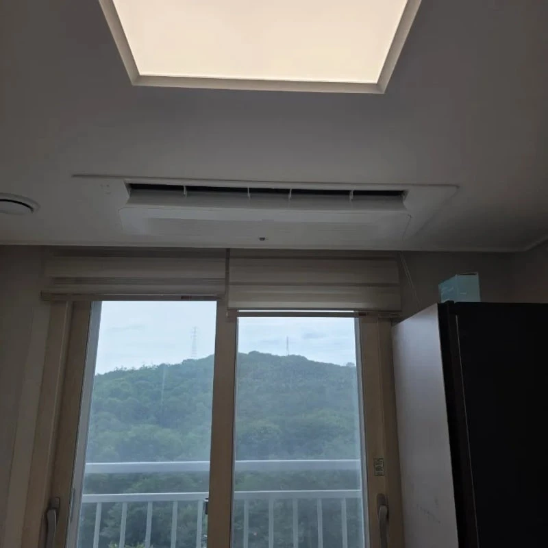 가재울역 트루엘에코시티 거주중 추가설치, 작은방 시스템에어컨이 필요한 이유 · 시공 사진 13